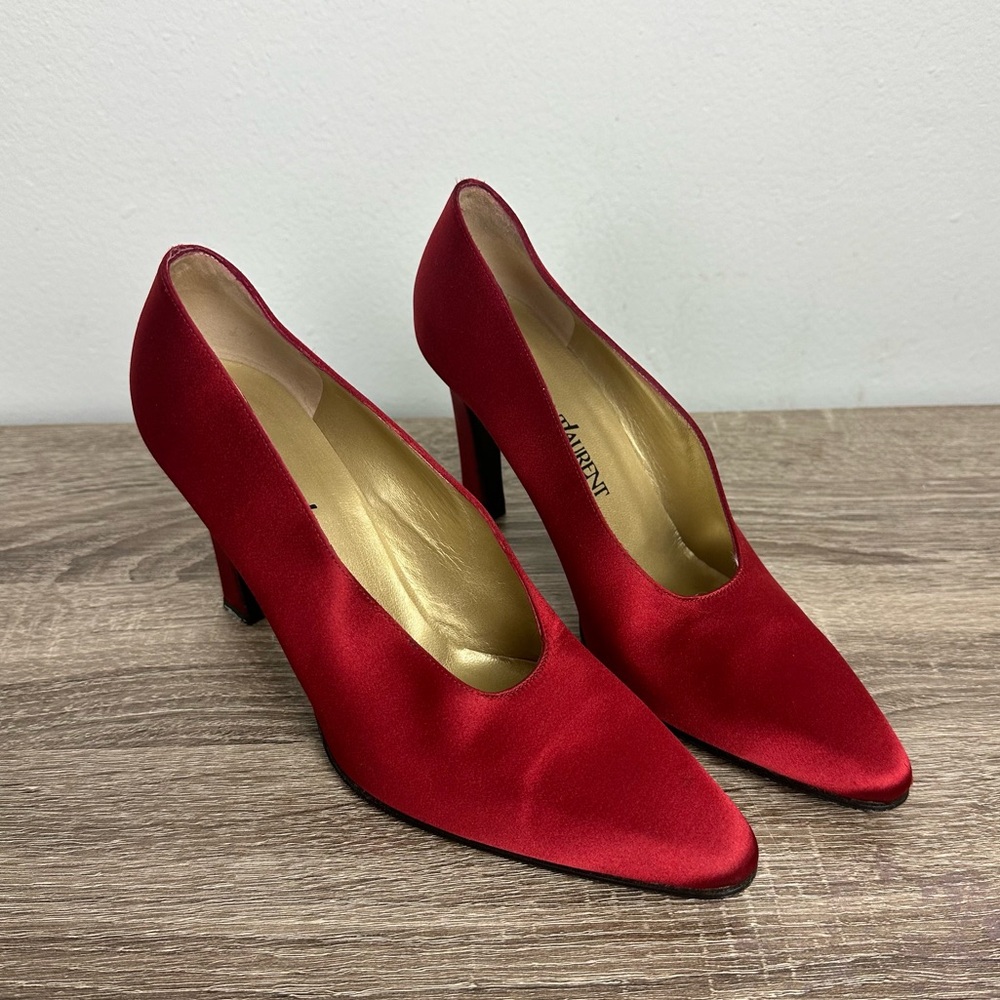 Vintage 90s Yves Saint Laurent Classic Red Silk Satin Pointed Toe High Heels 7.5